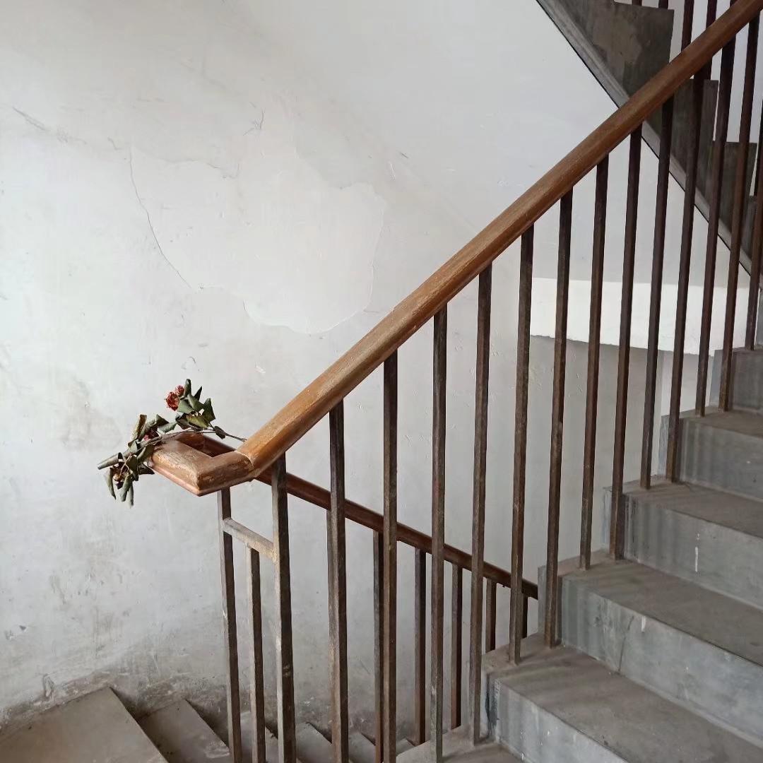 不再见封面