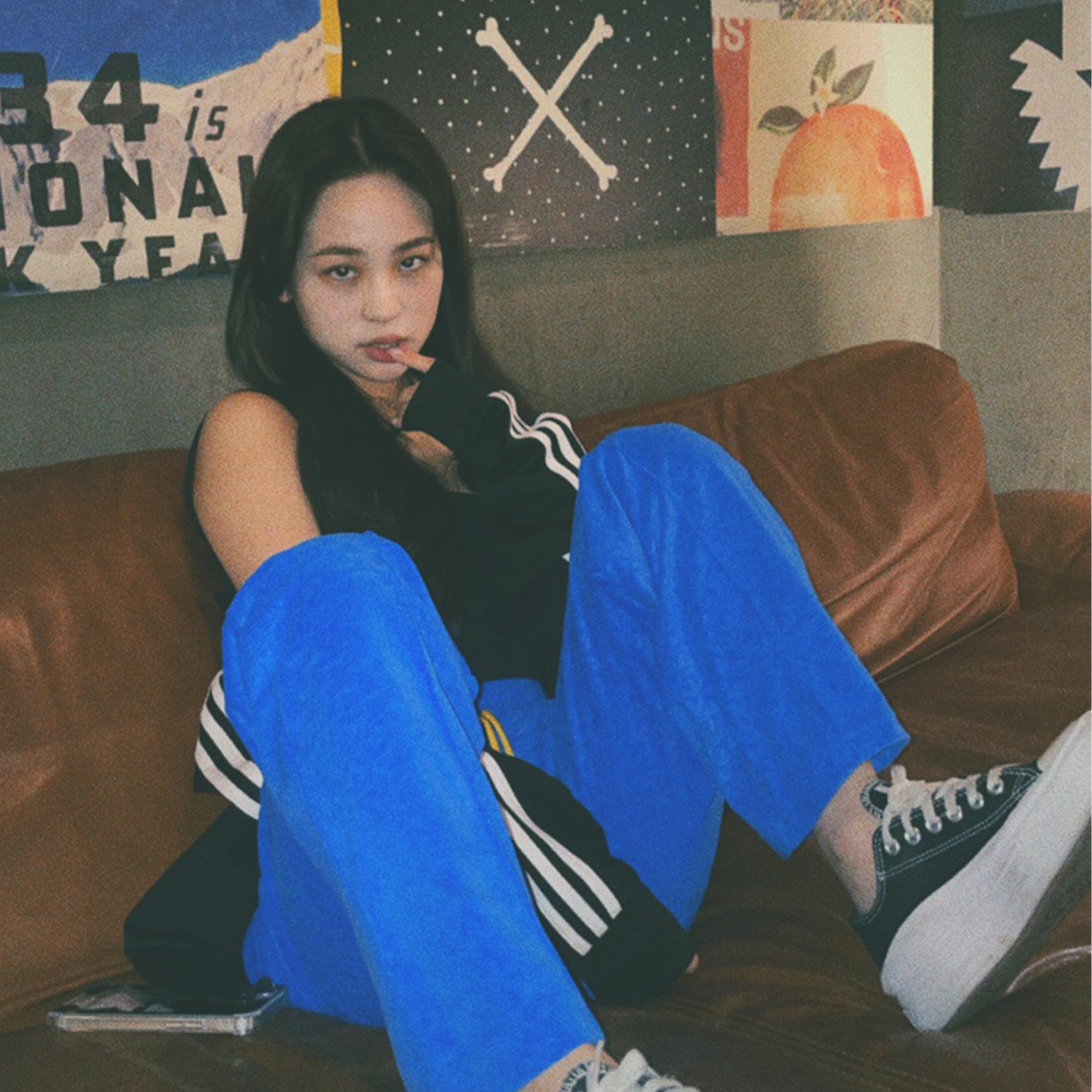 잊어 (Feat. YUNG CHENS (강서빈))