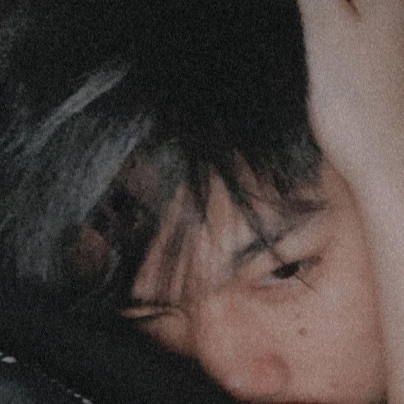 มีแก้วอยู่หนึ่งใบ