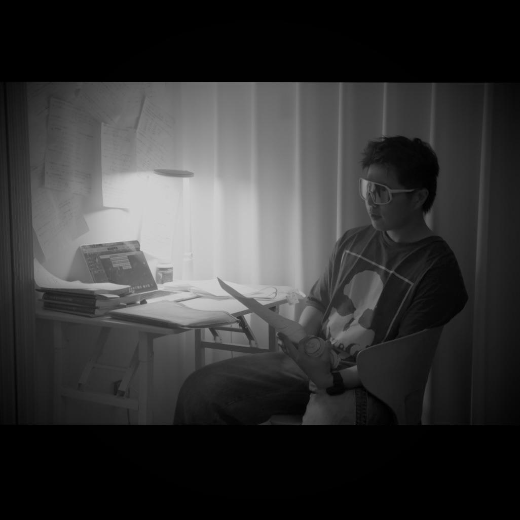 夜里的酒精会引起祸乱