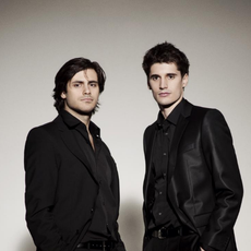 2Cellos