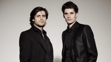 2Cellos