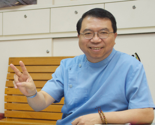 李家仁