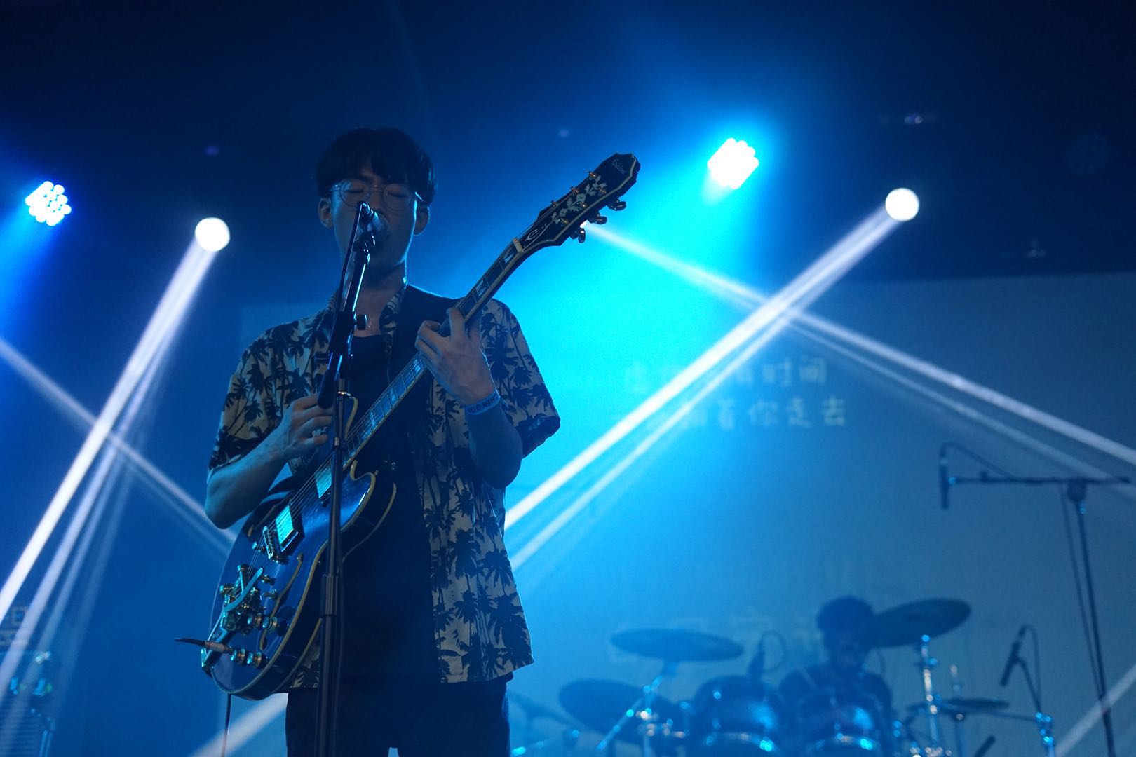 白日密语 | 用星辰和大海来讲述爱的故事