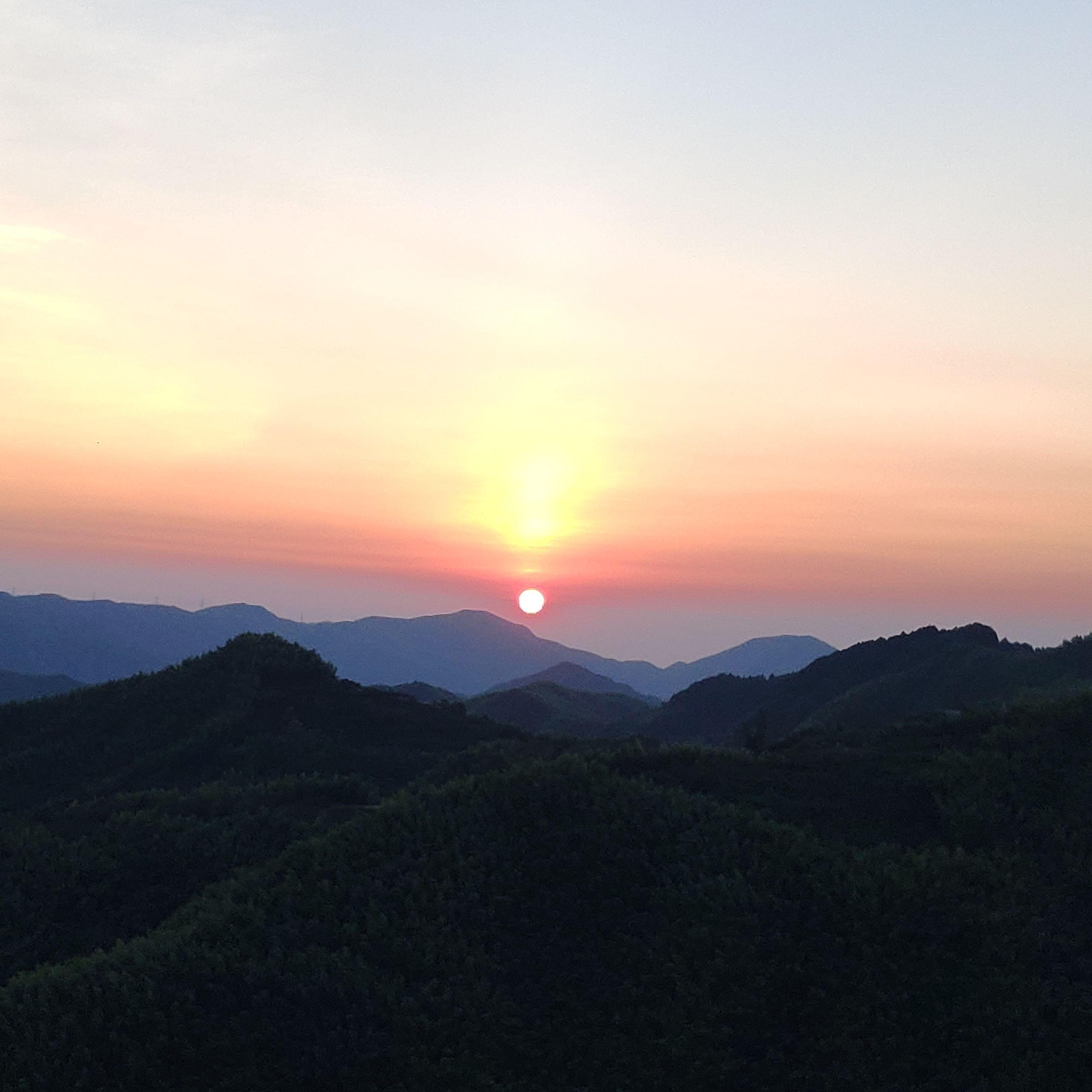 吃两碗抄手-20220901_014811音频提取（吃两碗抄手 remix）