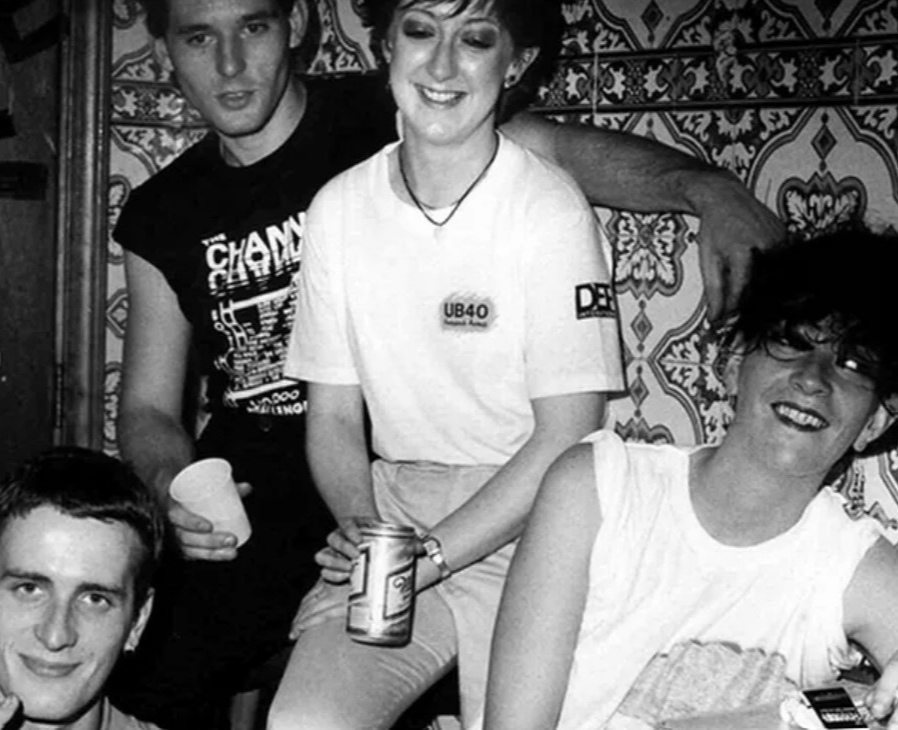 Au Pairs