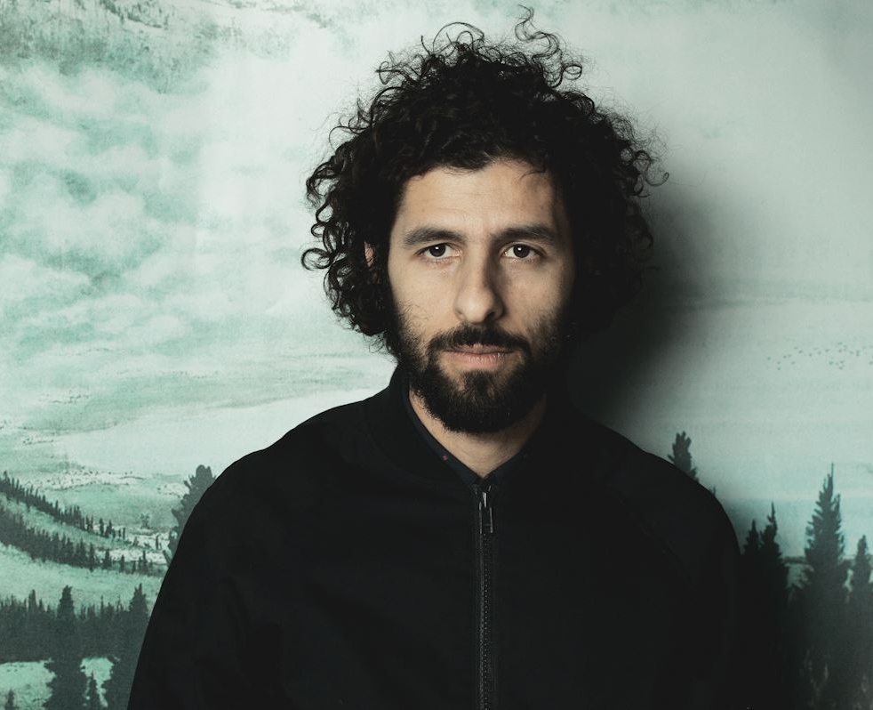 José González