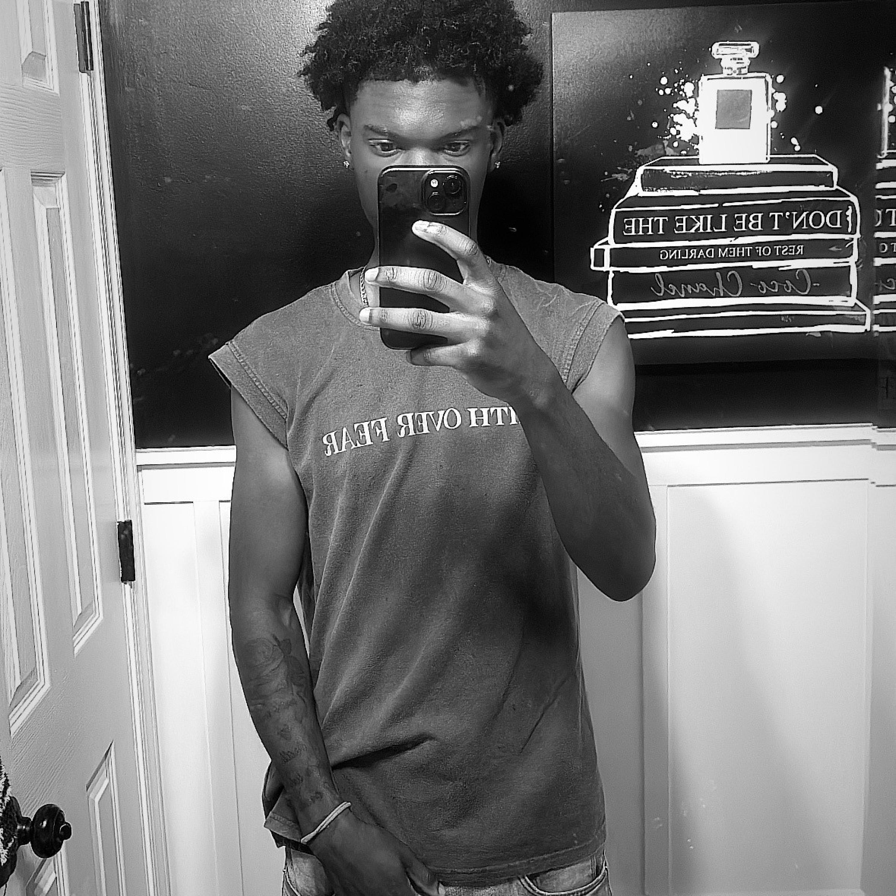 ice on my chain (feat. omgkeon)