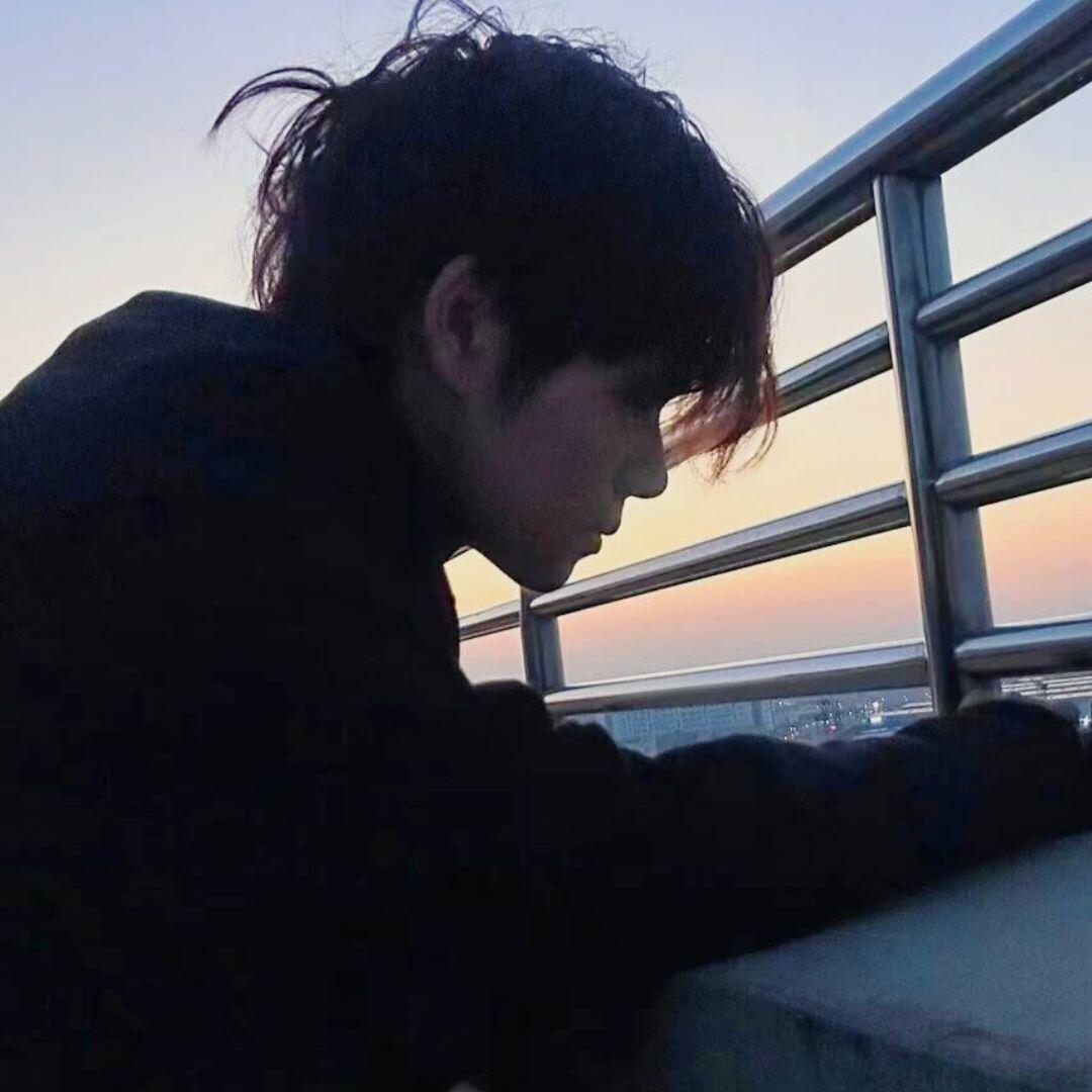 爱如风中落叶封面