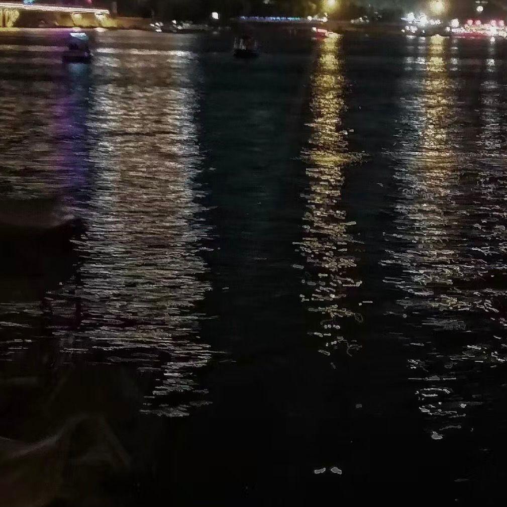 耗尽封面