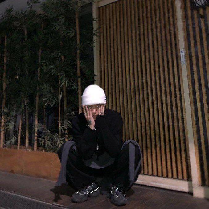 F(ucked up) - NO vibes here封面