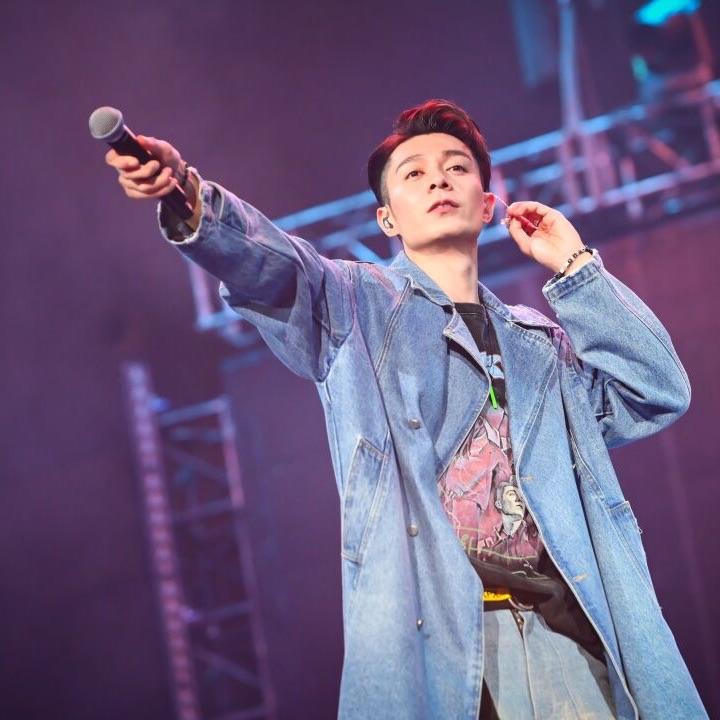 百年不合封面