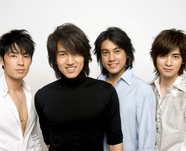 F4