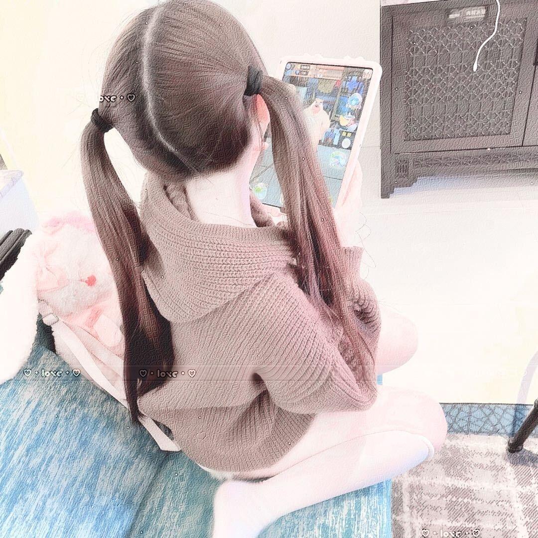 小可爱远远封面