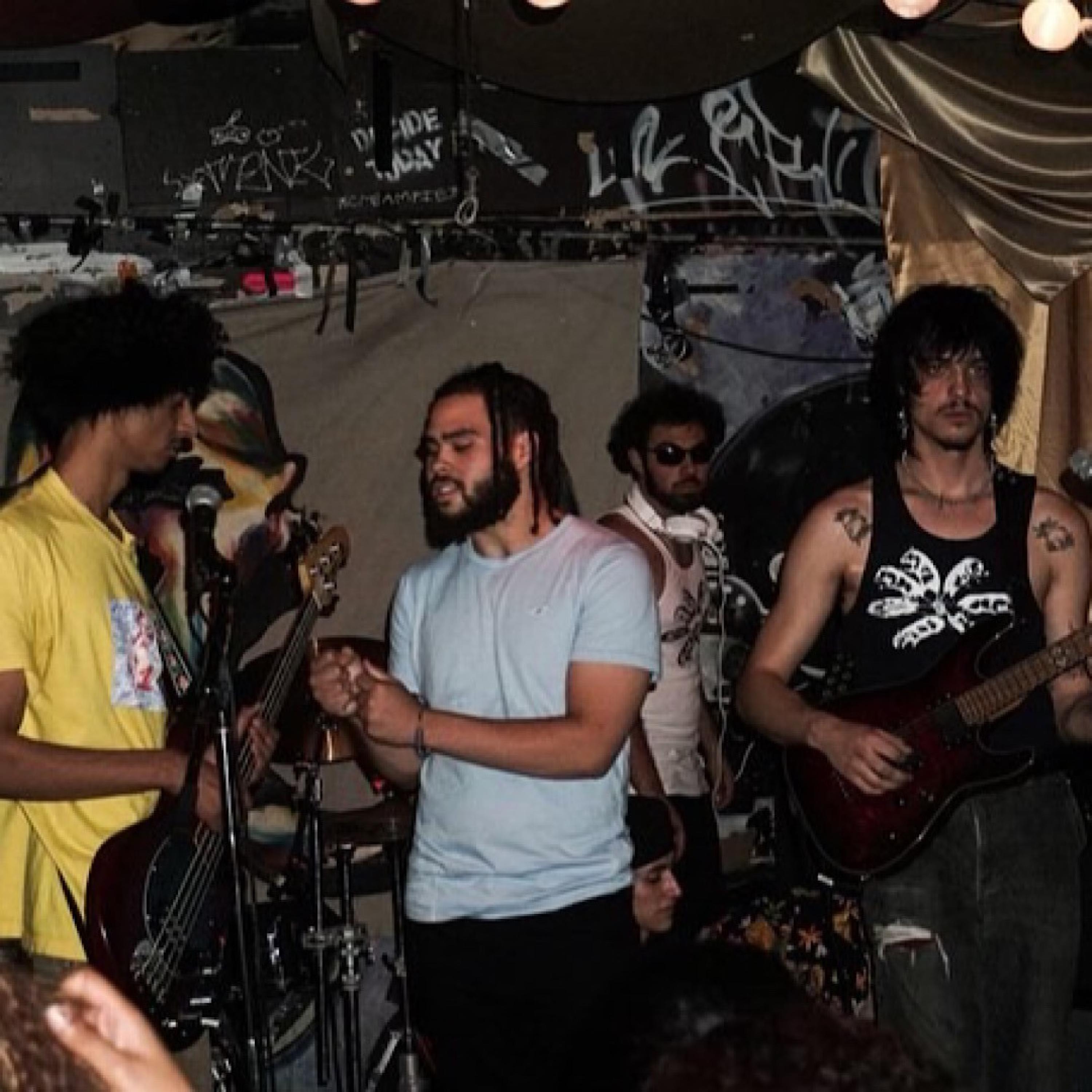 new york LA (Runaway) (feat. NO! & Krookid)