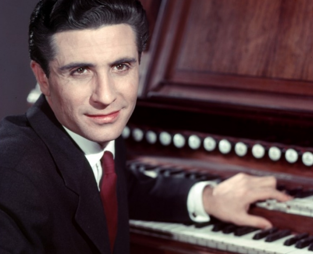 Gilbert Bécaud