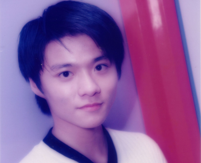 罗坚
