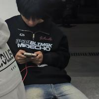 蓝梓依