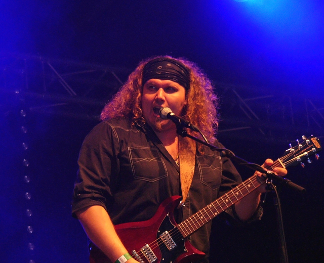 Julian Sas