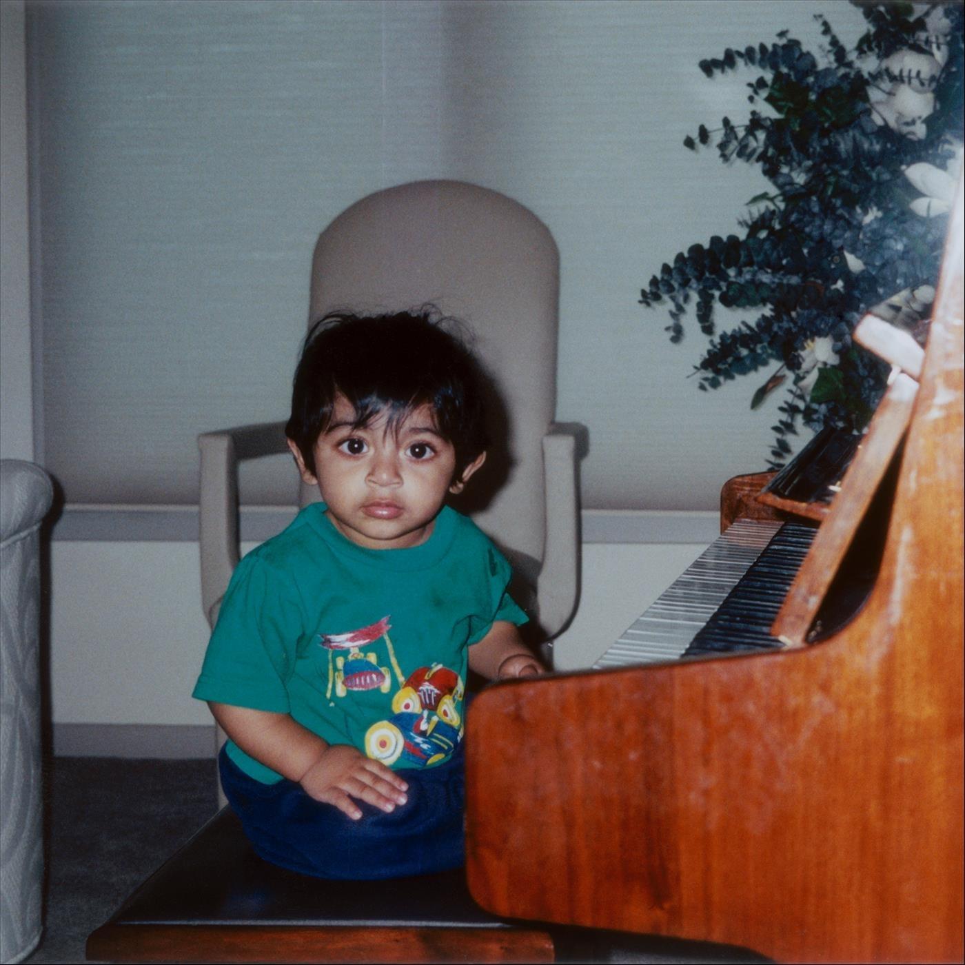 Stay (feat. Honey-B-Sweet)