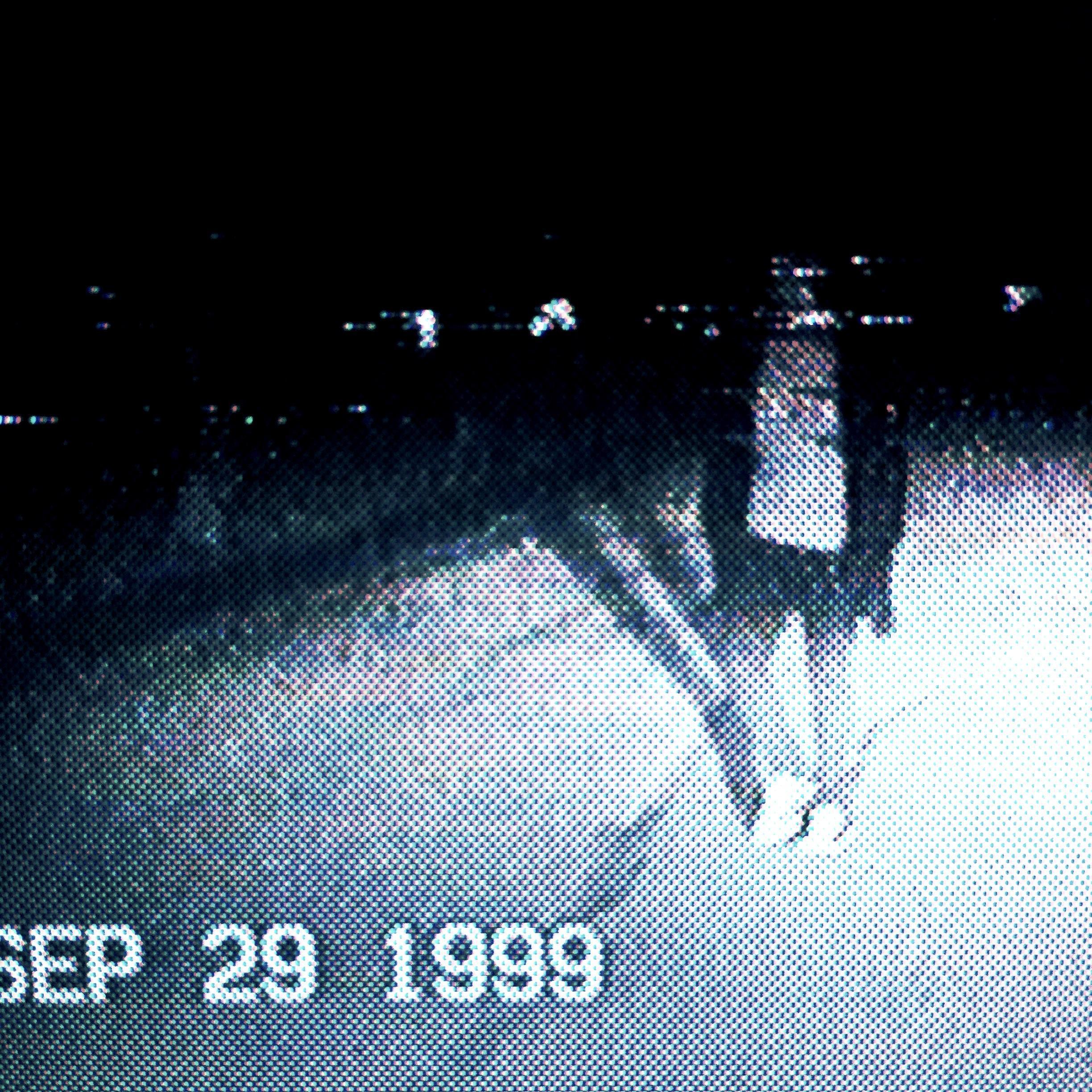 Зомб (变速降调)_雨中流眼泪_明明差一点，为什么放手 | 在线播放_Зомб (变速降调)歌词_Зомб (变速降调)下载 | 网易云音乐