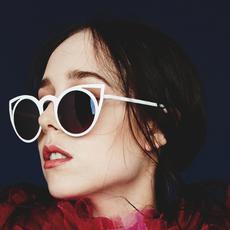 Allie X