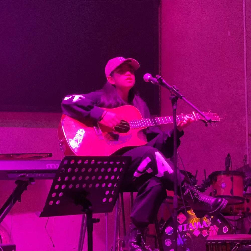 约会在星期天晚上（cover：曾溯恕）封面