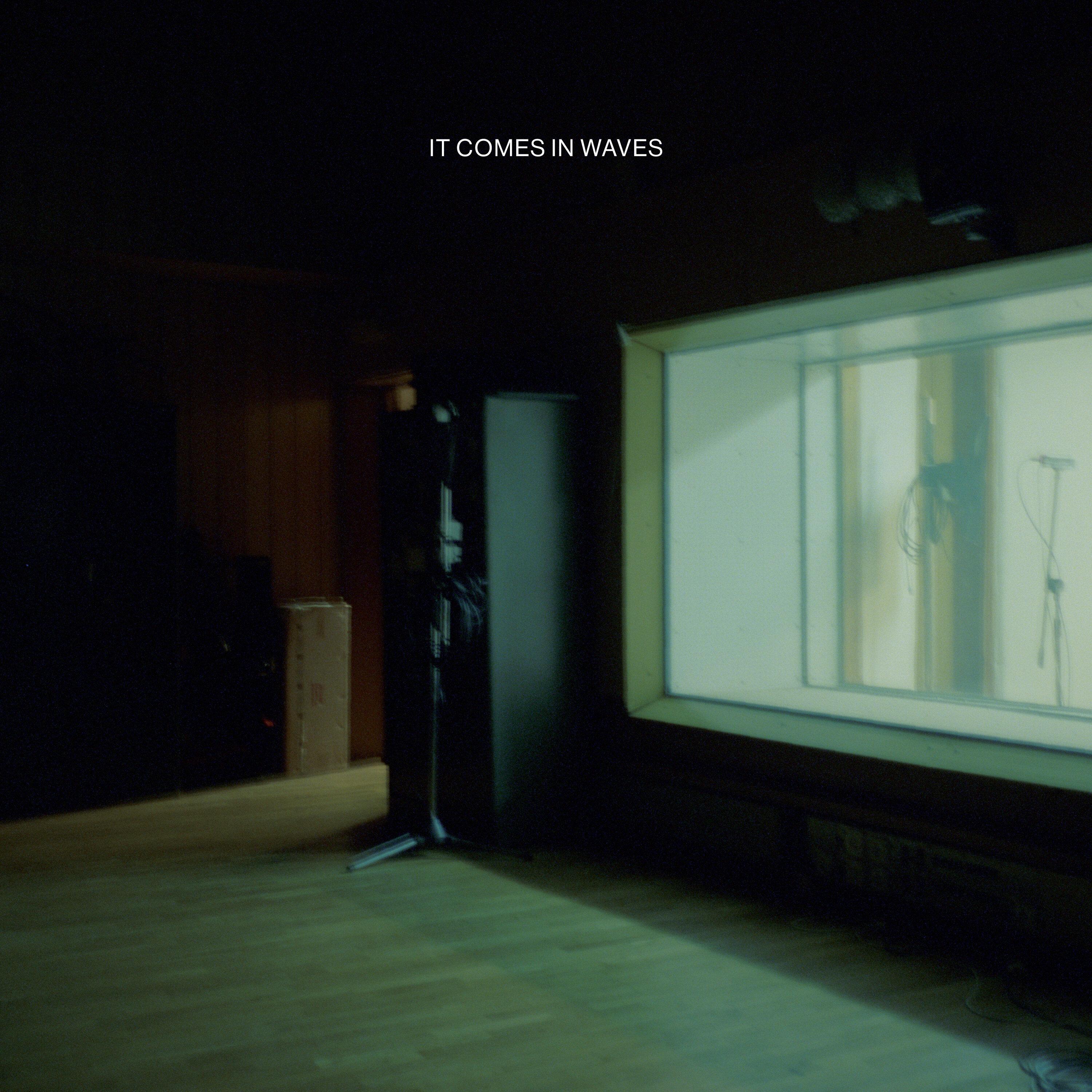 It Comes in Waves (Live at Studio 1, Warsaw)