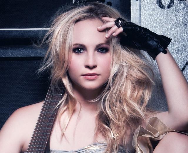 Candice Accola