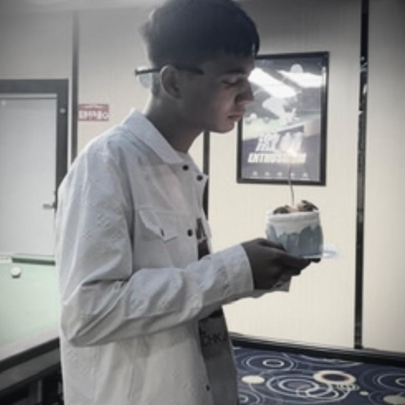 tugul gan kunum ga mubarak生日快乐