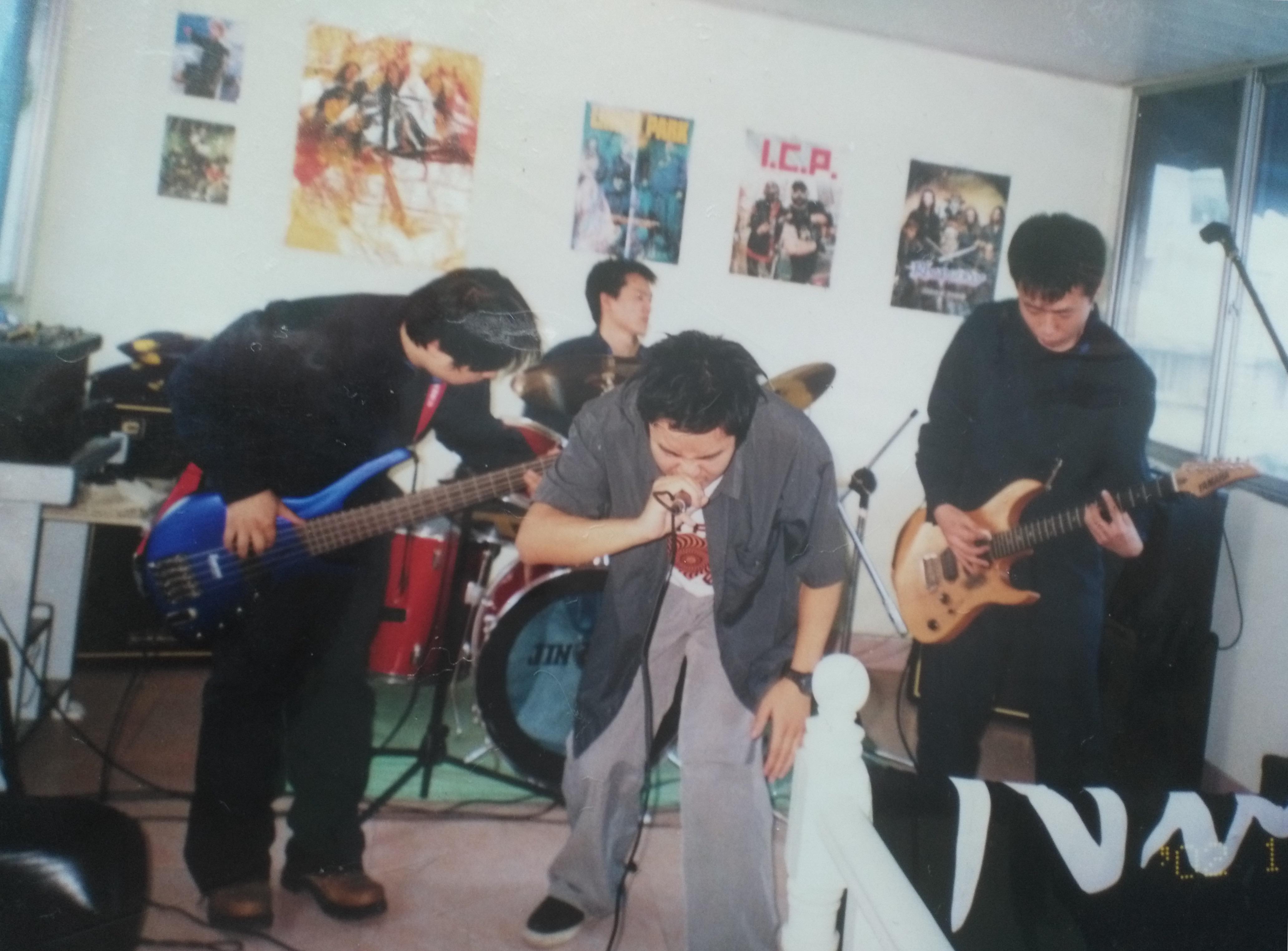 song-img
