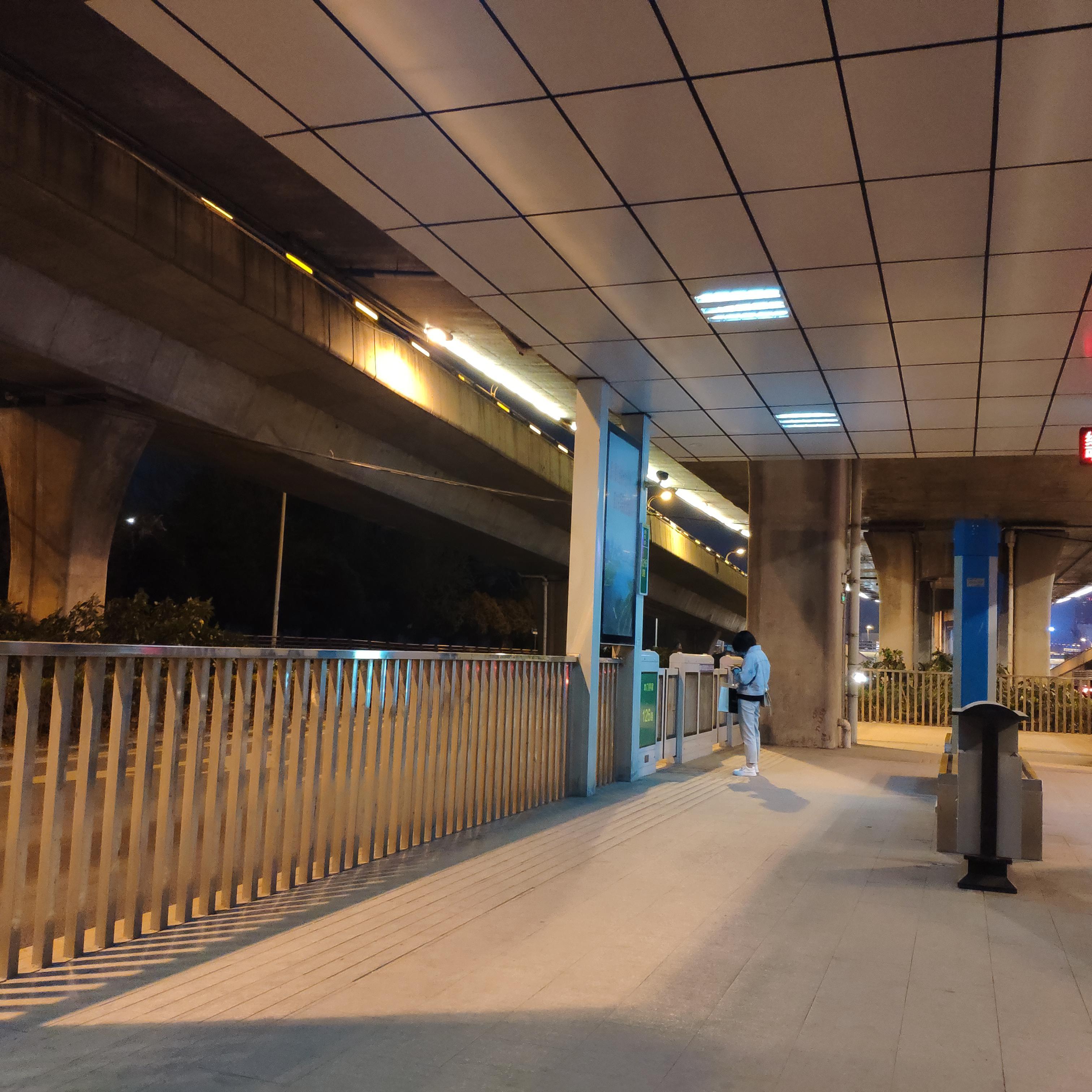 城市礼物封面