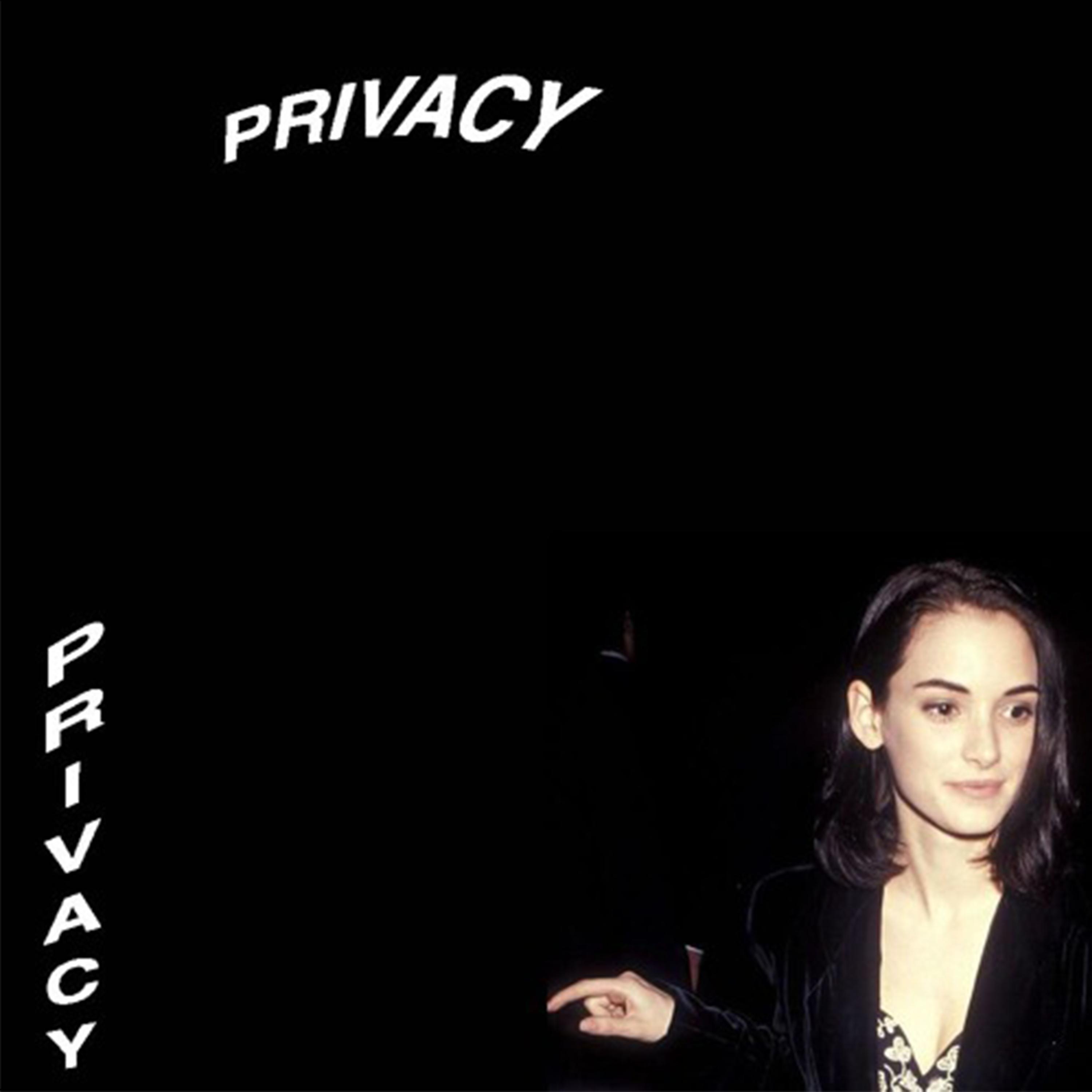 PRIVACY封面