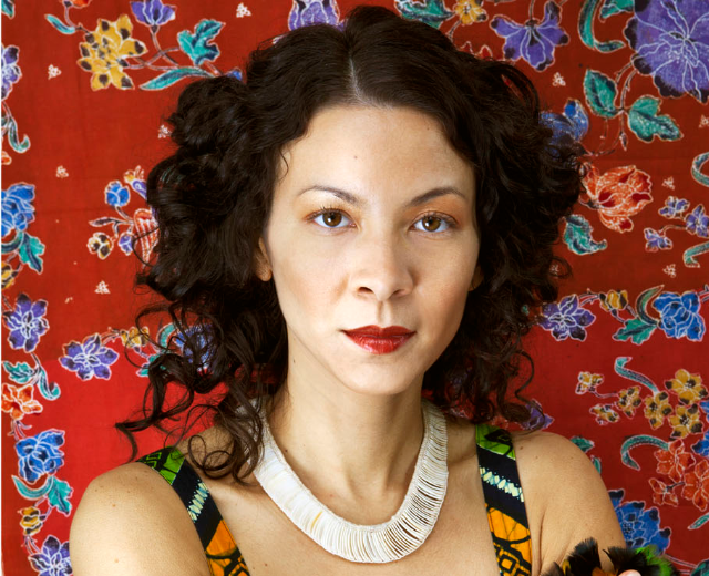 Mia Doi Todd