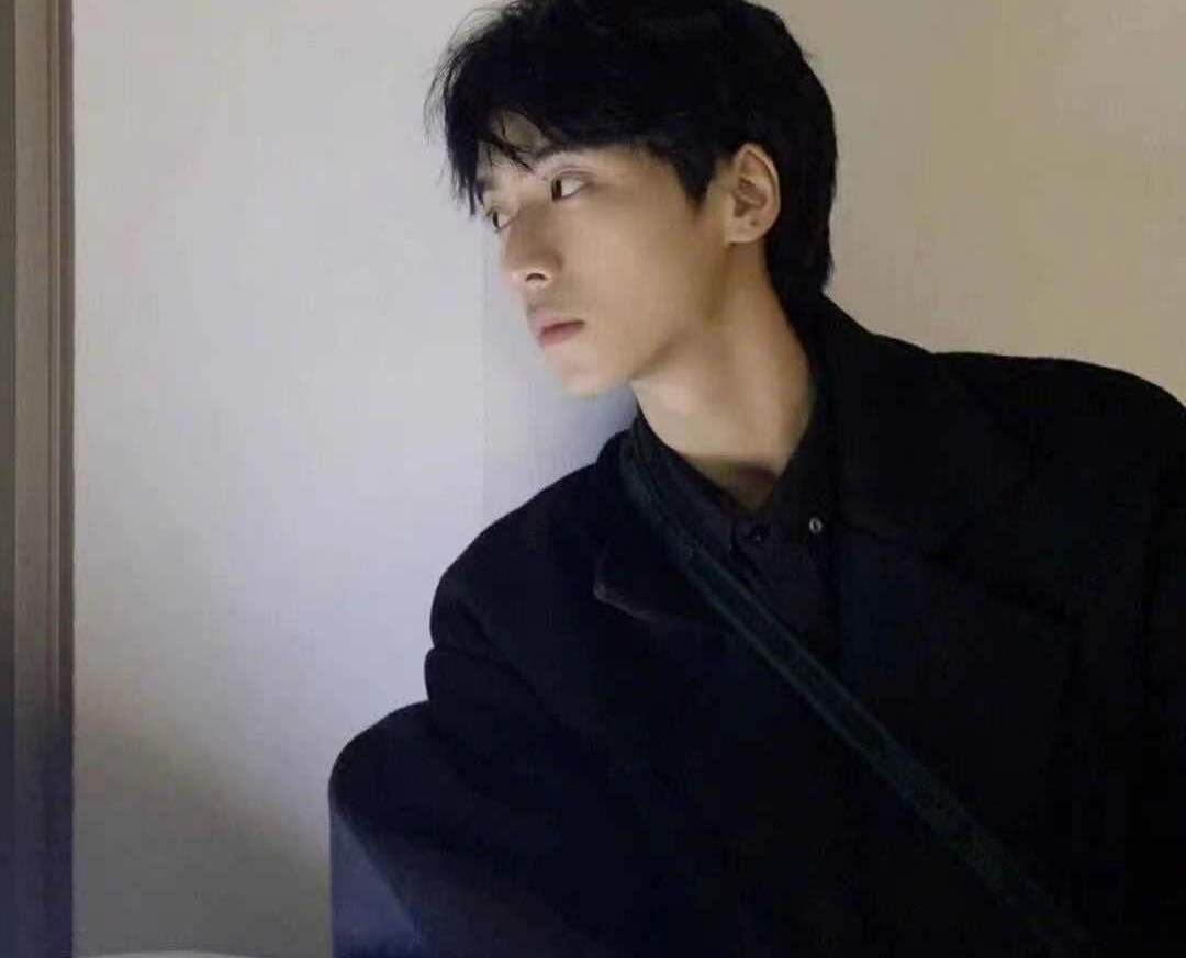 秦嘉宇