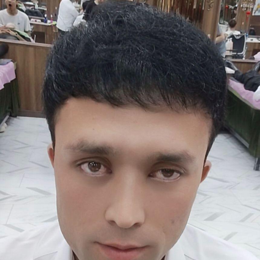 Azadigul 阿扎迪古丽