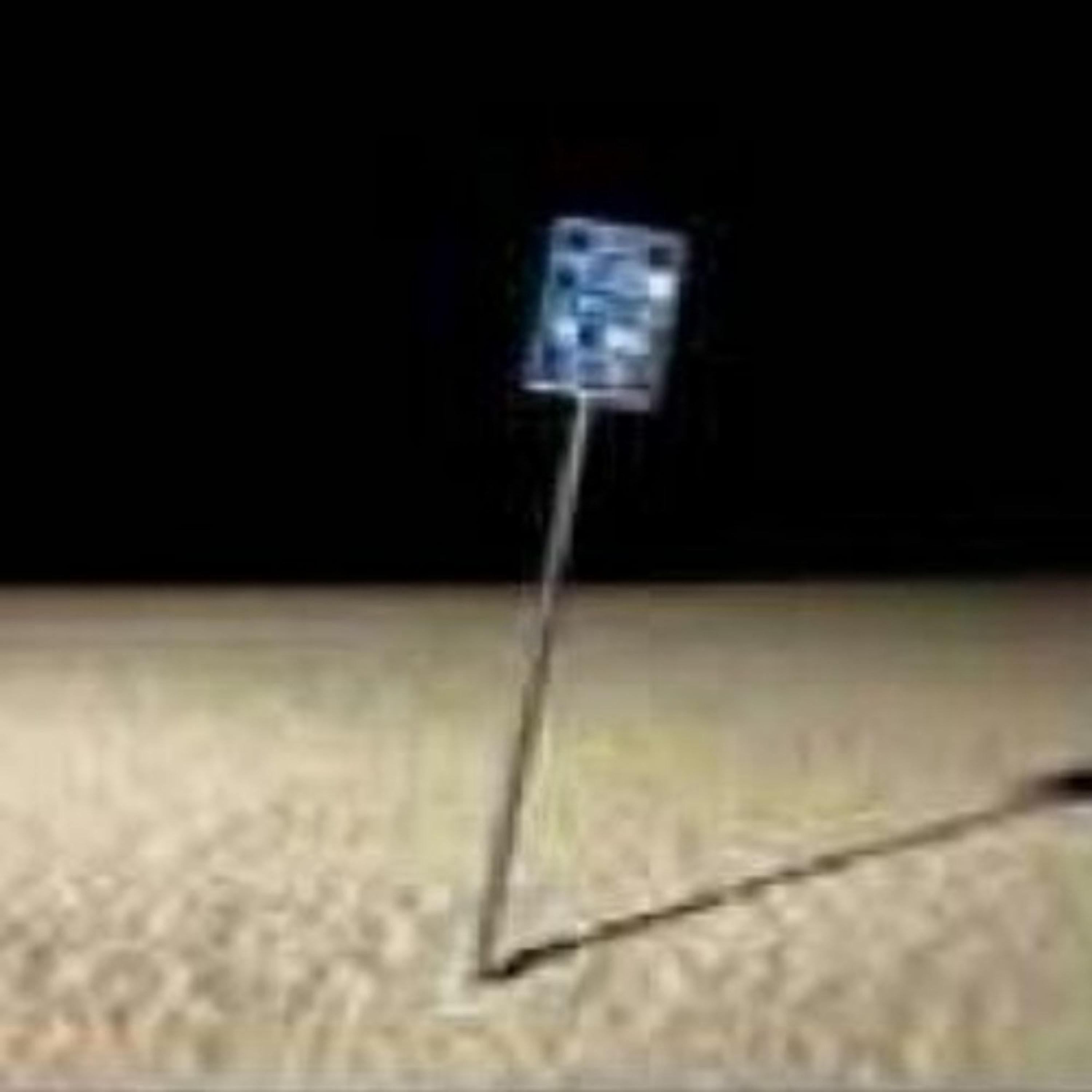 日子過得真快，不是嗎？(̷̢̟͍̠̼̩͈̰͍̤͍̟̩̔̌͐̀͋ ̴̜̘̤̭̣̗͙̦̀̏̀͐〃̷̝̖̈́̽̔͐̒̇̇̑̊́́̀̌̒．̴̆͜。我只是希望我有更多的時間和你一起度過。