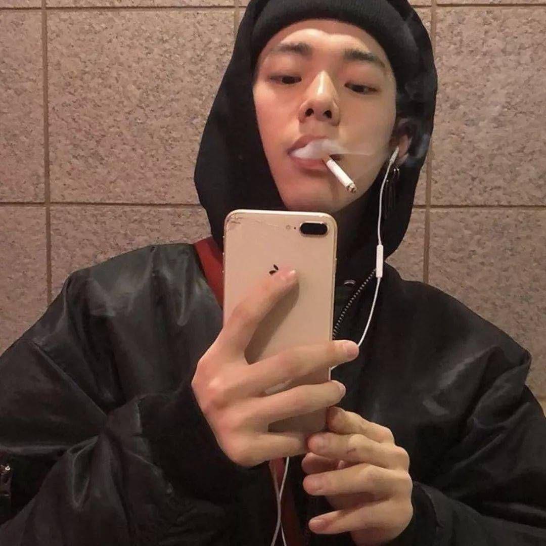 眼泪落在沙发 - 斯艾琦封面