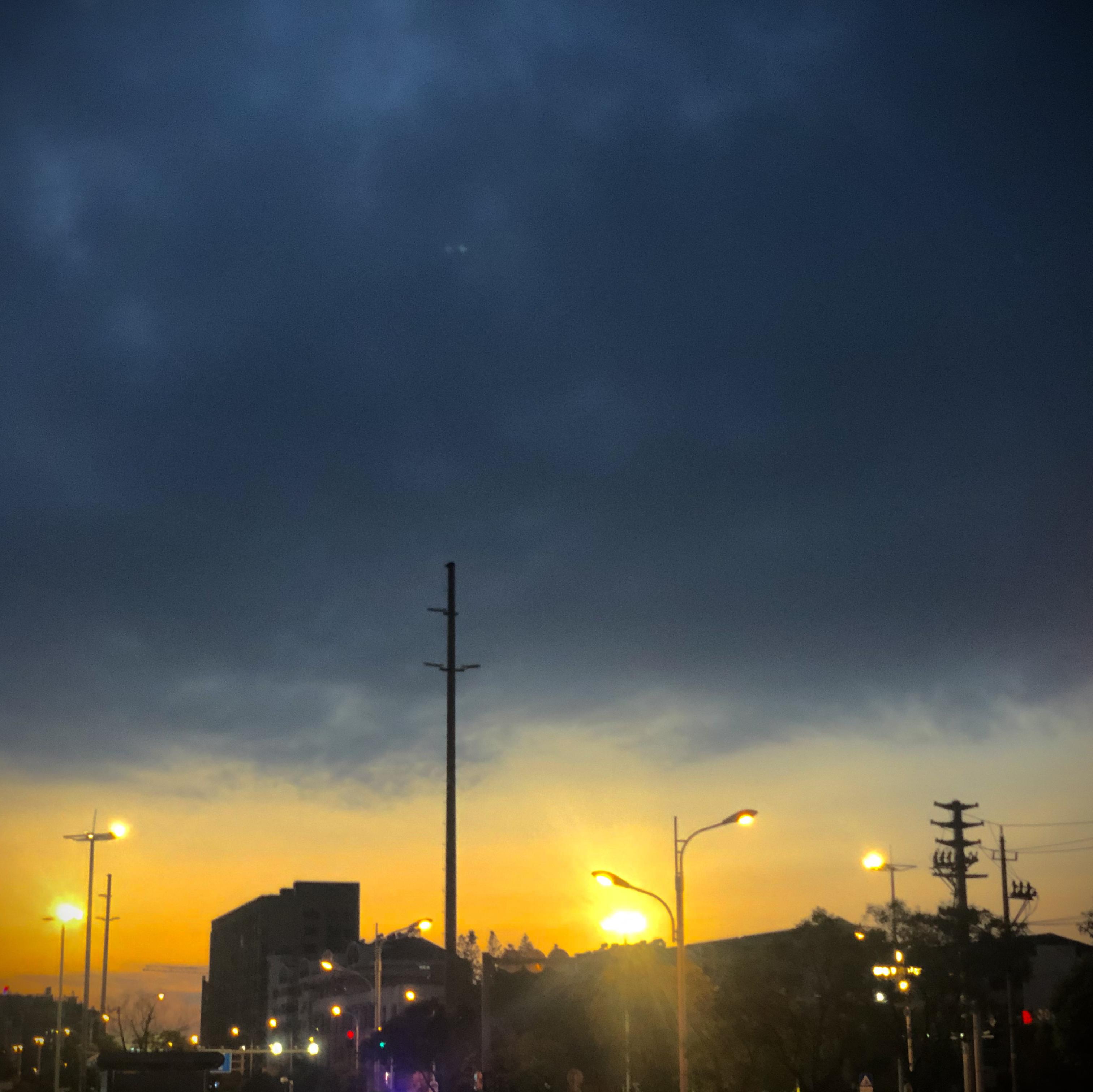 保质期（翻自侯东Holdon/XXXCHRISYANG）