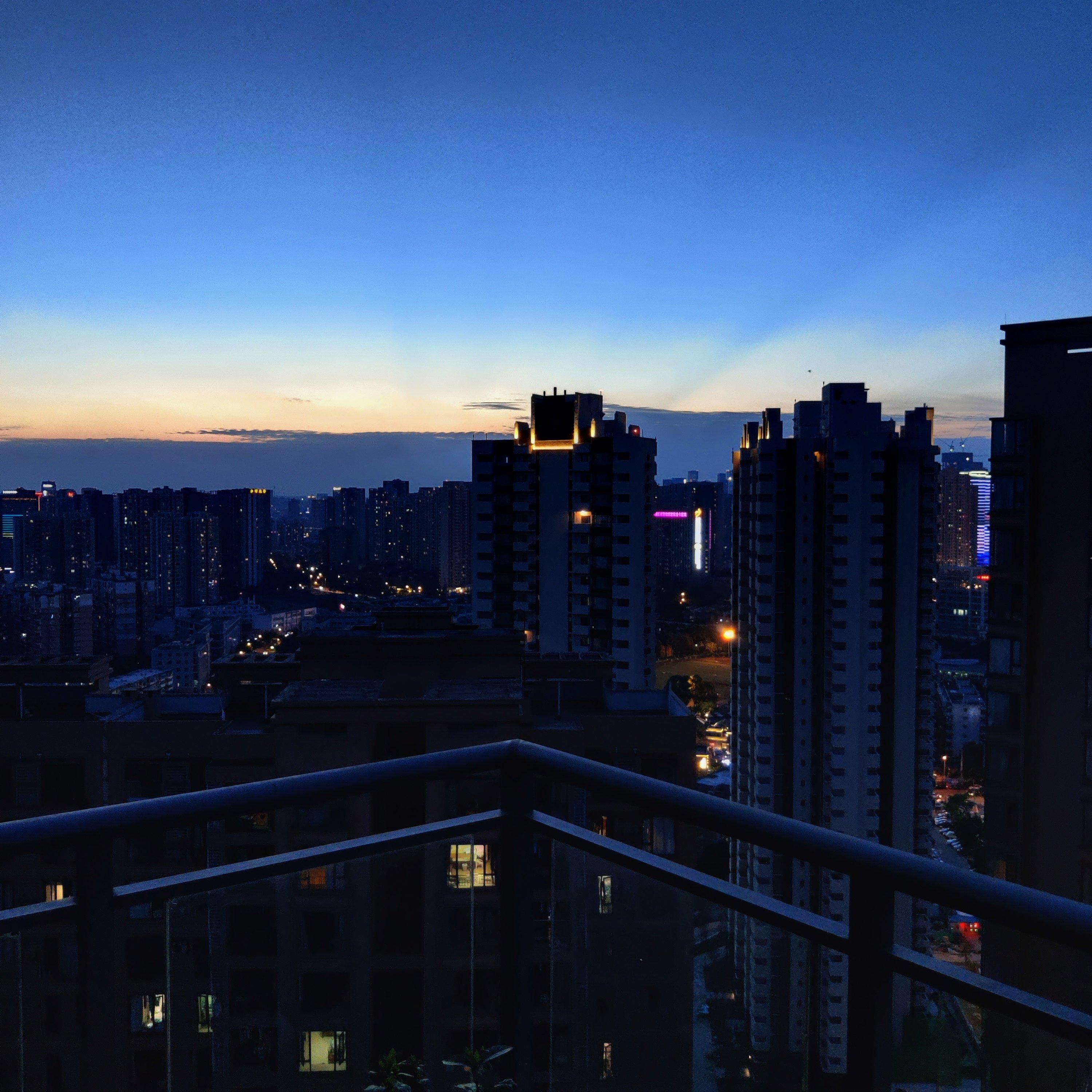 浪漫永存( Romantic Never Die) cover 朱恩池