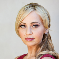 Tara Strong