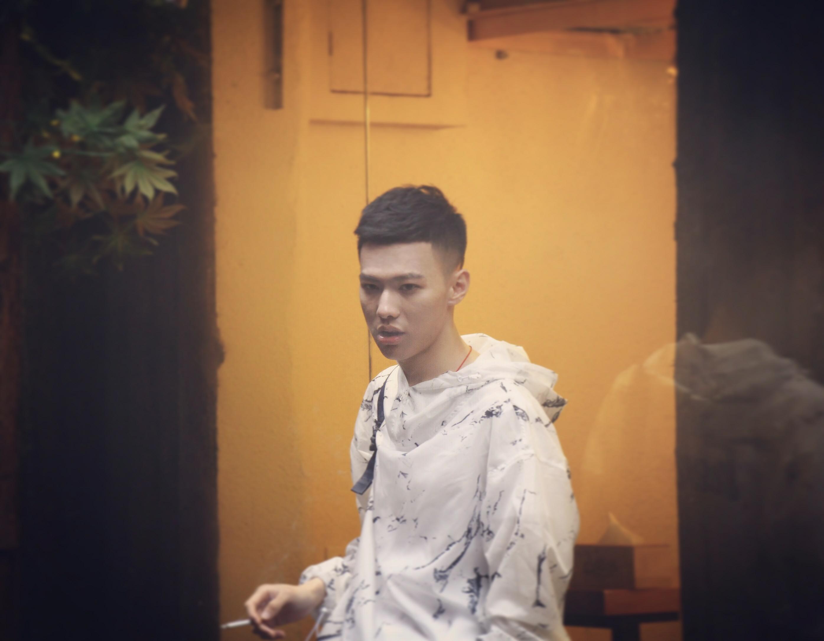 胭脂酒馆（Cover 报警乐队）封面