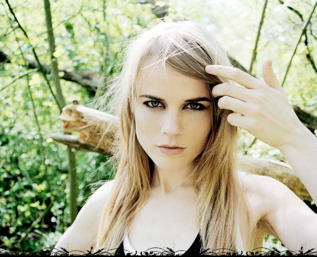 Ilse DeLange