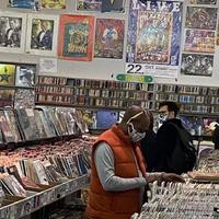 Shade Cobain资料,Shade Cobain最新歌曲,Shade CobainMV视频,Shade Cobain音乐专辑,Shade Cobain好听的歌