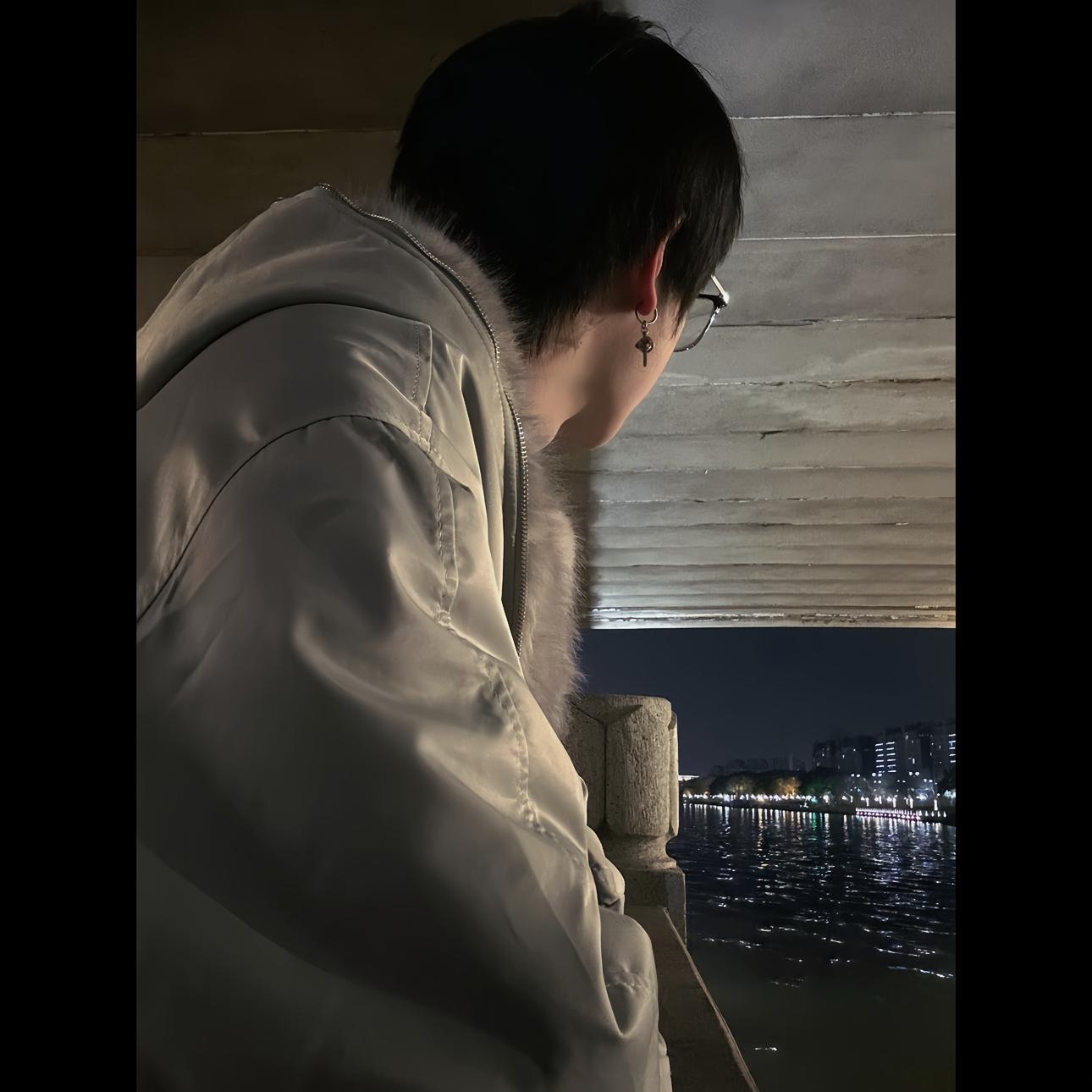 18封面