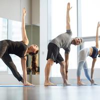 Hip Hop Yoga Flow: Calming Beats
