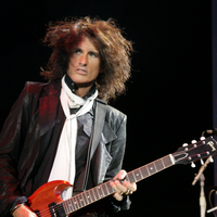 Joe Perry资料,Joe Perry最新歌曲,Joe PerryMV视频,Joe Perry音乐专辑,Joe Perry好听的歌