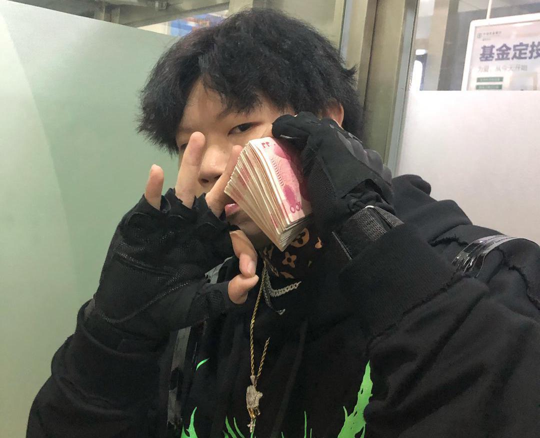 Goldtriple