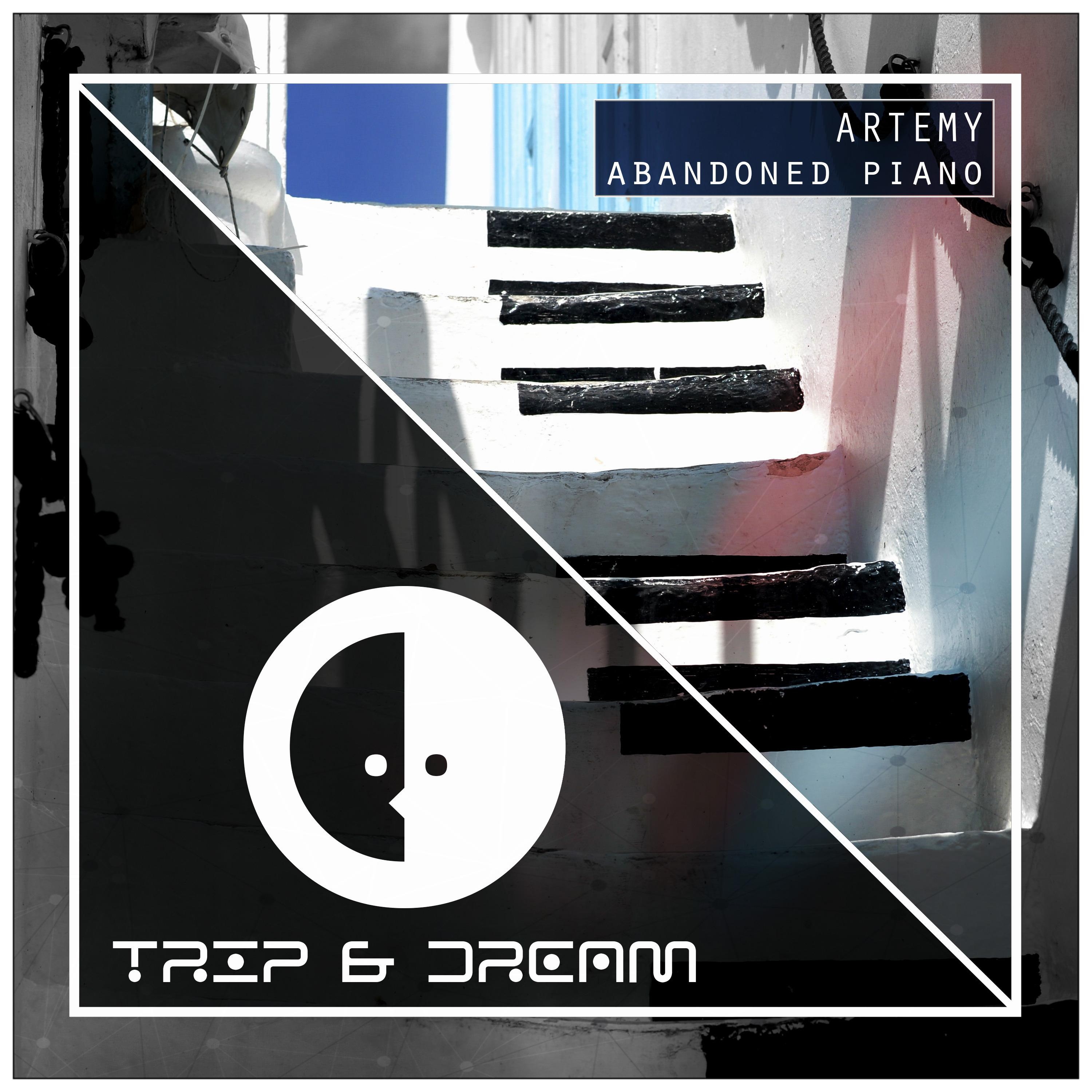 Abandoned Piano (Original Mix)