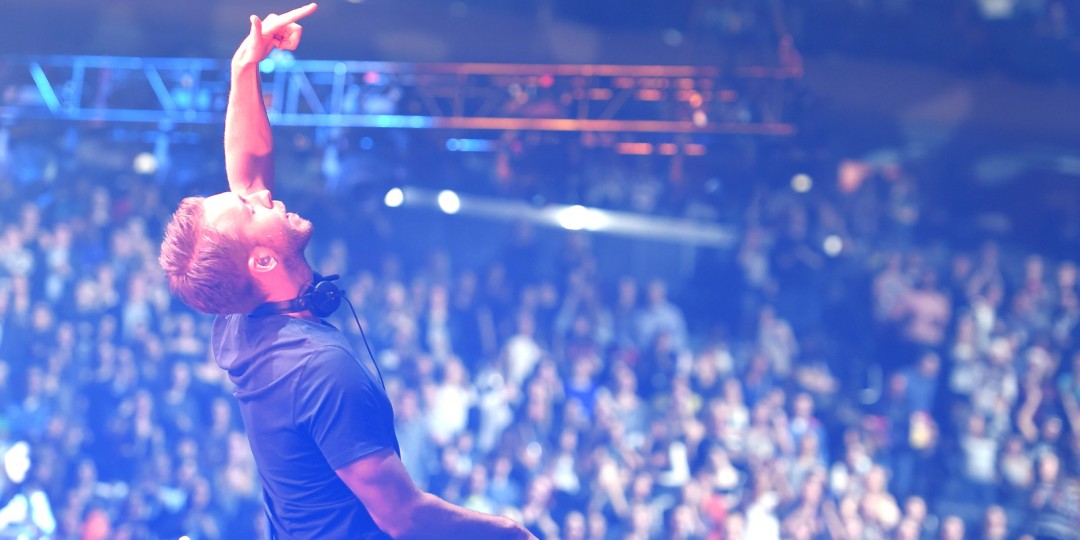 Calvin Harris与世界最大夜店品牌Hakkasan携手